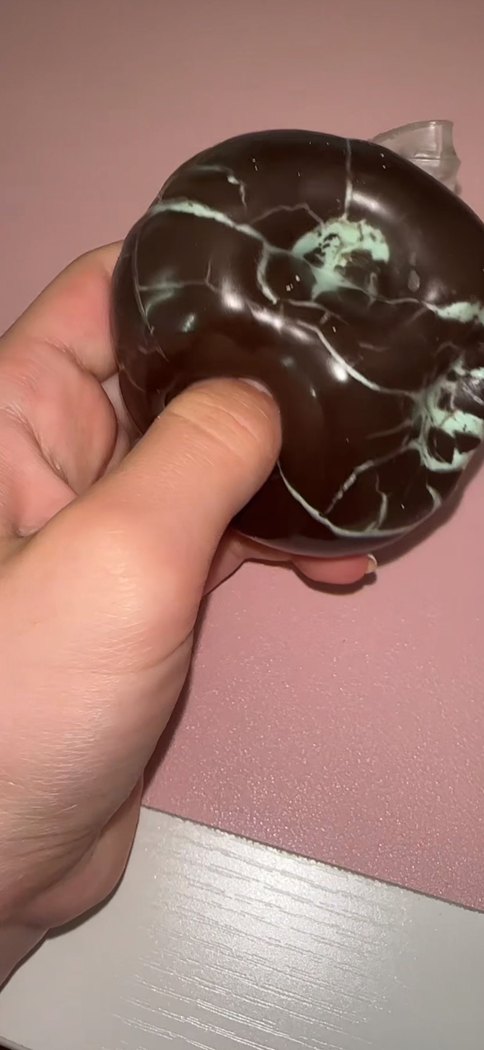 Wax cracking satisfying squishy